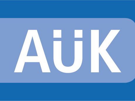 AUEK Schild